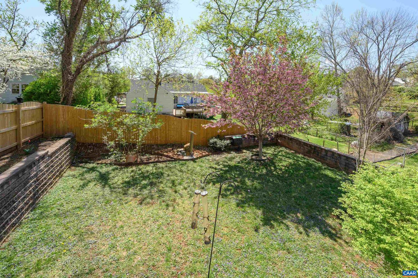 908 ELLIOTT AVE, CHARLOTTESVILLE, Virginia 22902, 4 Bedrooms Bedrooms, ,3 BathroomsBathrooms,Residential,For sale,908 ELLIOTT AVE,673886 MLS # 673886