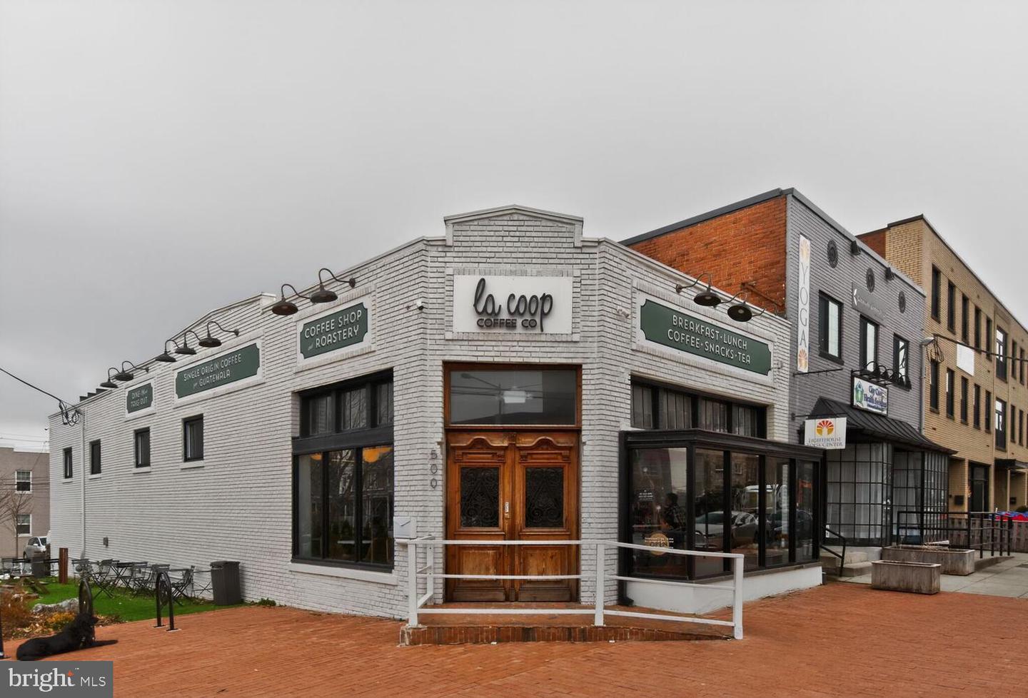 5040 1ST ST NW #302, WASHINGTON, District Of Columbia 20011, 2 Bedrooms Bedrooms, 7 Rooms Rooms,2 BathroomsBathrooms,Residential,For sale,5040 1ST ST NW #302,DCDC2248628 MLS # DCDC2248628