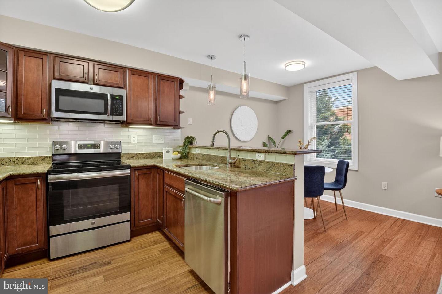 5040 1ST ST NW #302, WASHINGTON, District Of Columbia 20011, 2 Bedrooms Bedrooms, 7 Rooms Rooms,2 BathroomsBathrooms,Residential,For sale,5040 1ST ST NW #302,DCDC2248628 MLS # DCDC2248628