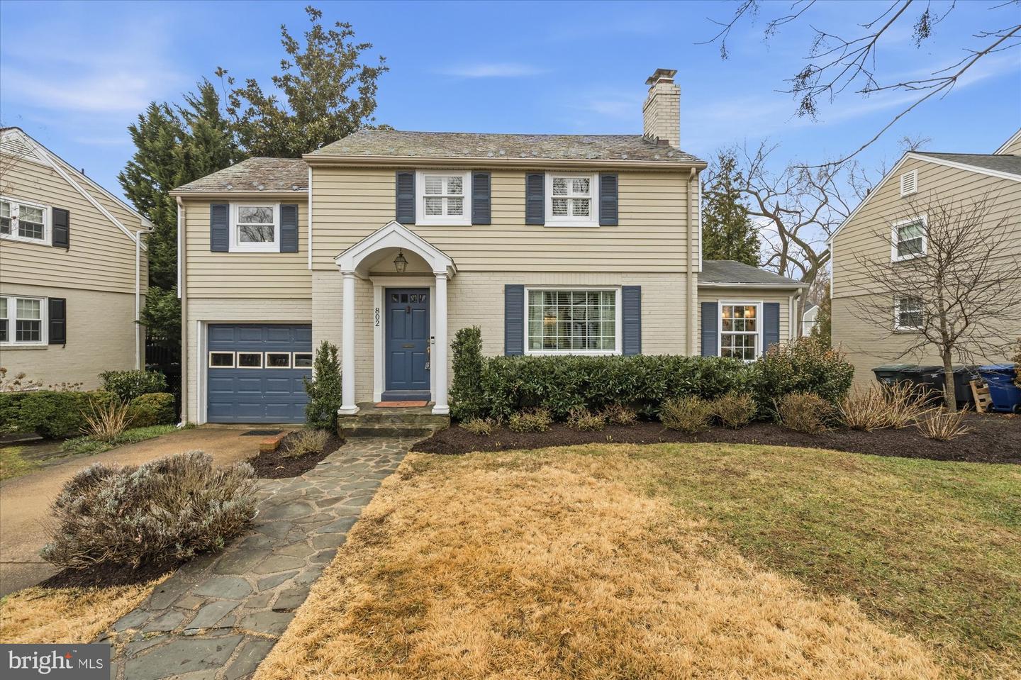 802 GRAND VIEW DR, ALEXANDRIA, Virginia 22305, 5 Bedrooms Bedrooms, ,3 BathroomsBathrooms,Residential,For sale,802 GRAND VIEW DR,VAAX2054714 MLS # VAAX2054714