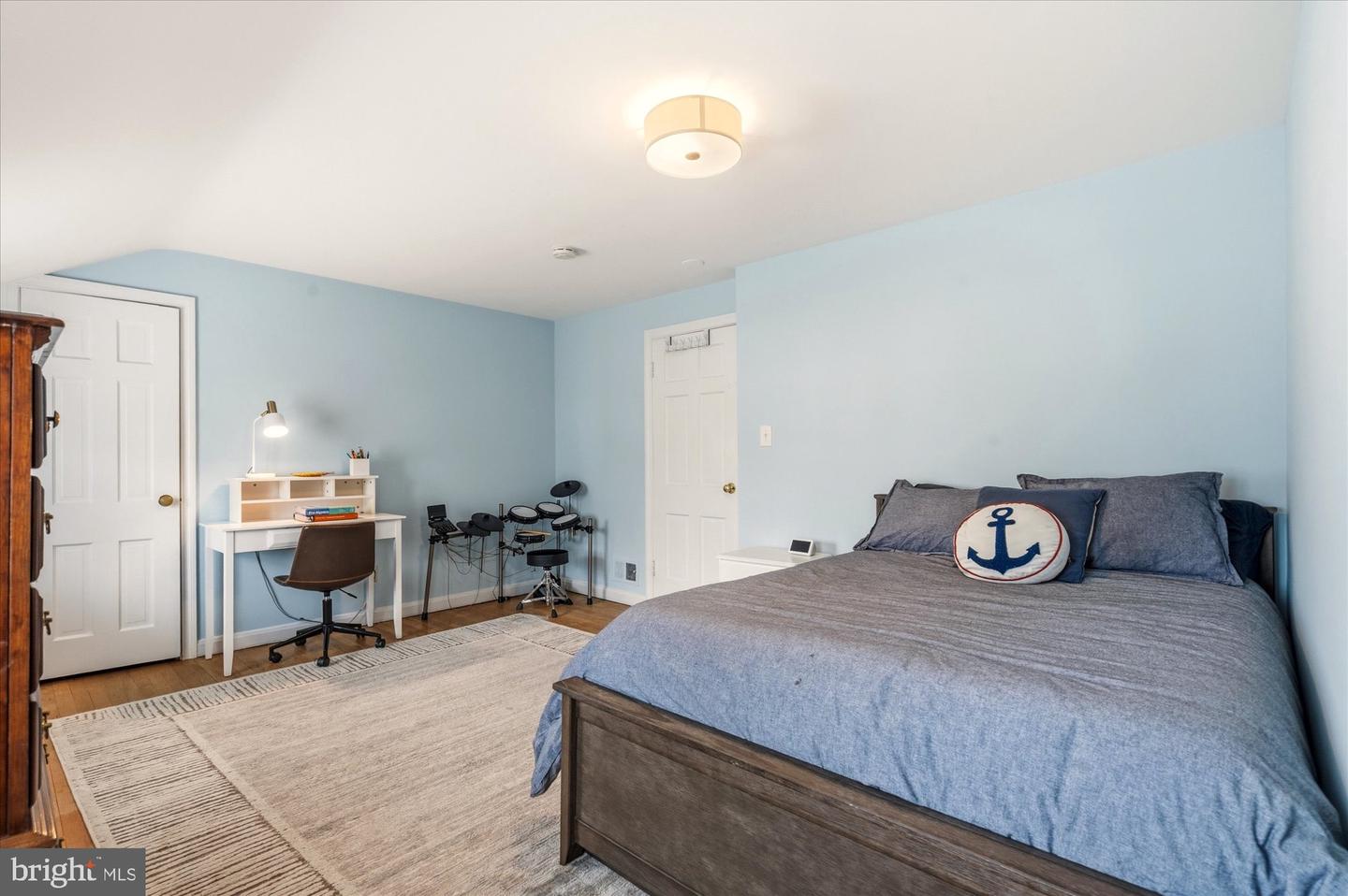 802 GRAND VIEW DR, ALEXANDRIA, Virginia 22305, 5 Bedrooms Bedrooms, ,3 BathroomsBathrooms,Residential,For sale,802 GRAND VIEW DR,VAAX2054714 MLS # VAAX2054714