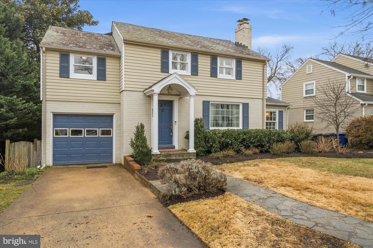 802 GRAND VIEW DR, ALEXANDRIA, Virginia 22305, 5 Bedrooms Bedrooms, ,3 BathroomsBathrooms,Residential,For sale,802 GRAND VIEW DR,VAAX2054714 MLS # VAAX2054714