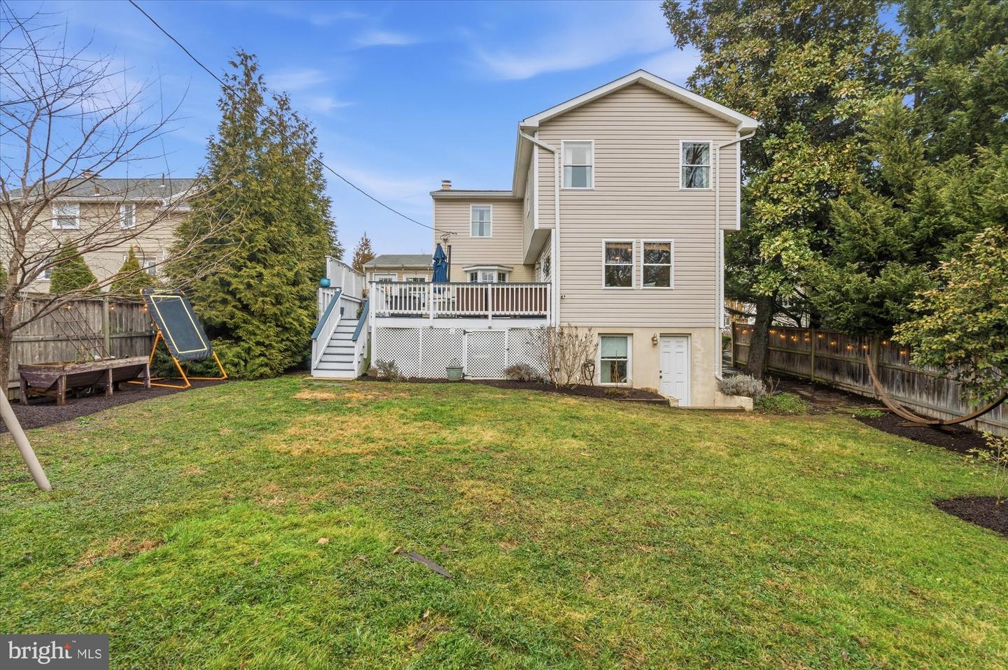 802 GRAND VIEW DR, ALEXANDRIA, Virginia 22305, 5 Bedrooms Bedrooms, ,3 BathroomsBathrooms,Residential,For sale,802 GRAND VIEW DR,VAAX2054714 MLS # VAAX2054714