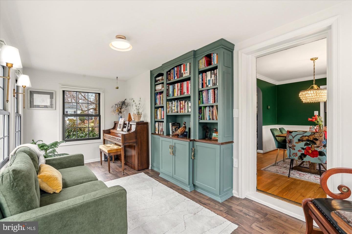 802 GRAND VIEW DR, ALEXANDRIA, Virginia 22305, 5 Bedrooms Bedrooms, ,3 BathroomsBathrooms,Residential,For sale,802 GRAND VIEW DR,VAAX2054714 MLS # VAAX2054714