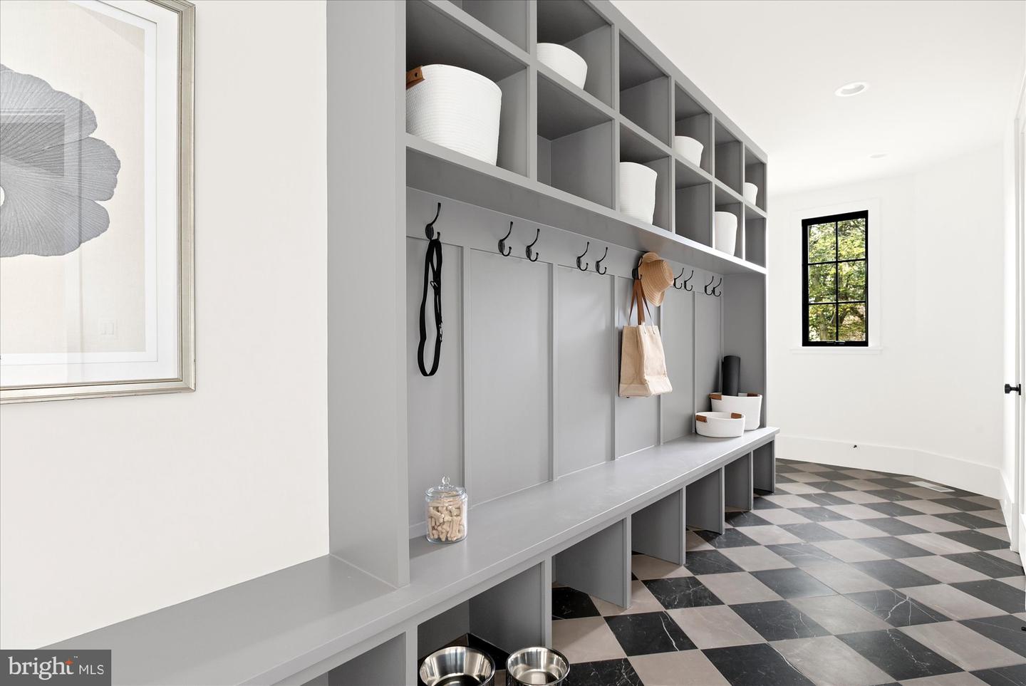 2231 N TUCKAHOE ST, FALLS CHURCH, Virginia 22043, 6 Bedrooms Bedrooms, ,6 BathroomsBathrooms,Residential,For sale,2231 N TUCKAHOE ST,VAFX2293788 MLS # VAFX2293788