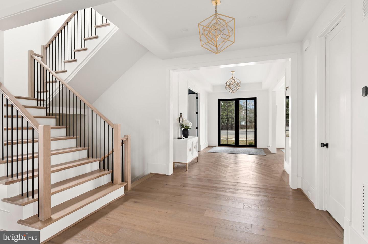 2231 N TUCKAHOE ST, FALLS CHURCH, Virginia 22043, 6 Bedrooms Bedrooms, ,6 BathroomsBathrooms,Residential,For sale,2231 N TUCKAHOE ST,VAFX2293788 MLS # VAFX2293788