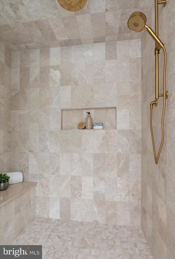 2231 N TUCKAHOE ST, FALLS CHURCH, Virginia 22043, 6 Bedrooms Bedrooms, ,6 BathroomsBathrooms,Residential,For sale,2231 N TUCKAHOE ST,VAFX2293788 MLS # VAFX2293788