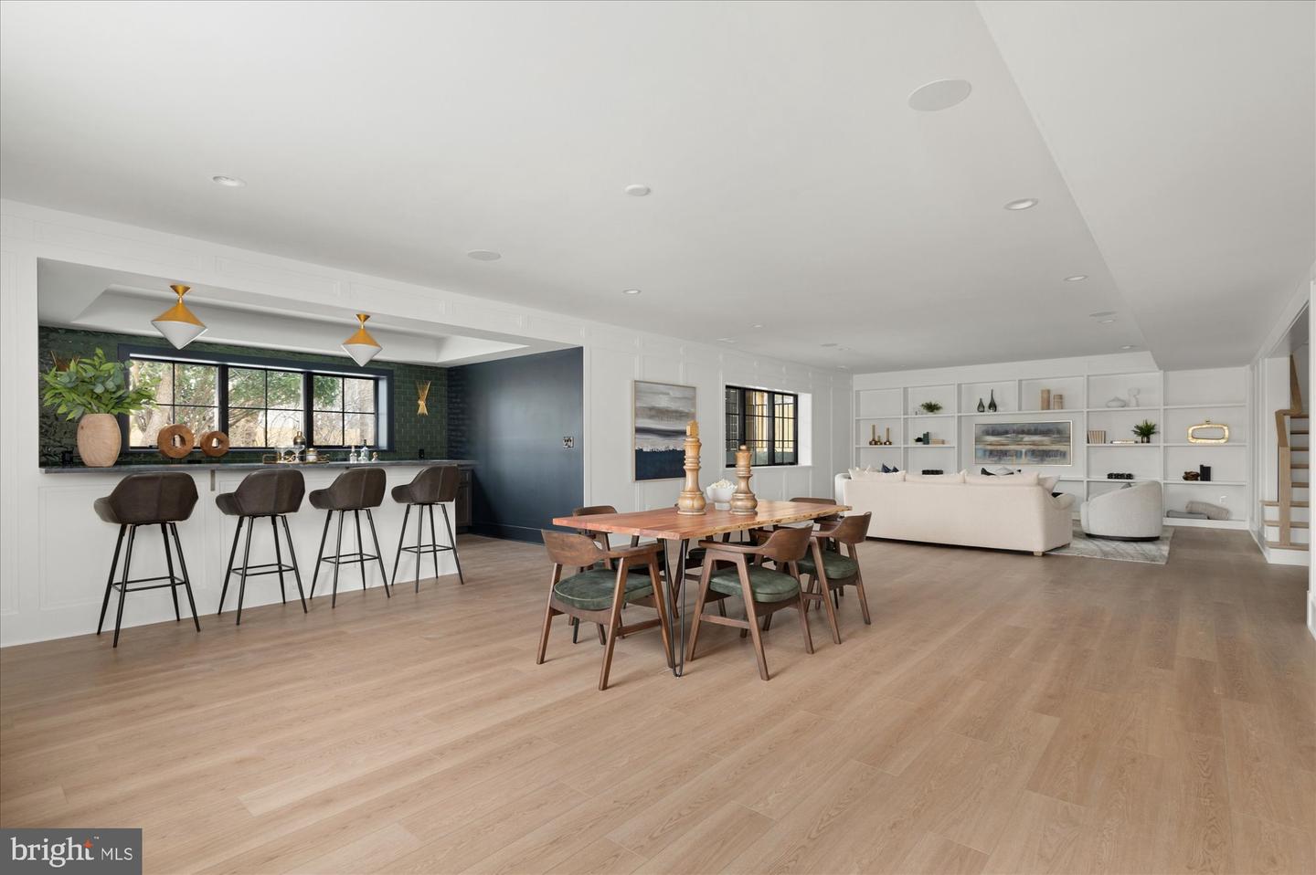 2231 N TUCKAHOE ST, FALLS CHURCH, Virginia 22043, 6 Bedrooms Bedrooms, ,6 BathroomsBathrooms,Residential,For sale,2231 N TUCKAHOE ST,VAFX2293788 MLS # VAFX2293788