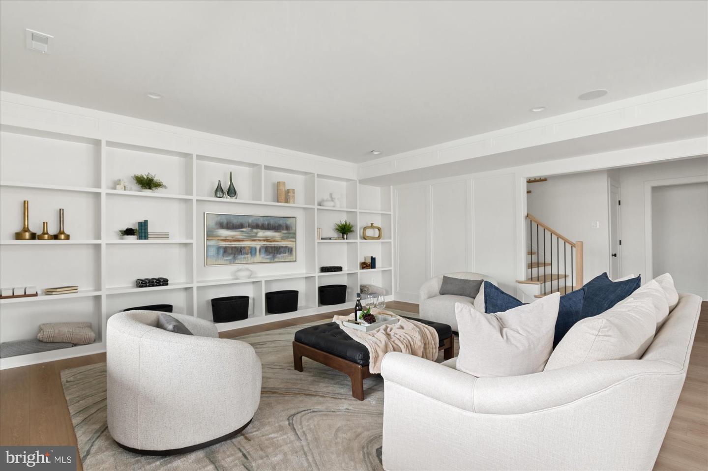 2231 N TUCKAHOE ST, FALLS CHURCH, Virginia 22043, 6 Bedrooms Bedrooms, ,6 BathroomsBathrooms,Residential,For sale,2231 N TUCKAHOE ST,VAFX2293788 MLS # VAFX2293788