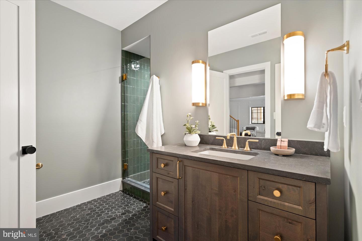 2231 N TUCKAHOE ST, FALLS CHURCH, Virginia 22043, 6 Bedrooms Bedrooms, ,6 BathroomsBathrooms,Residential,For sale,2231 N TUCKAHOE ST,VAFX2293788 MLS # VAFX2293788