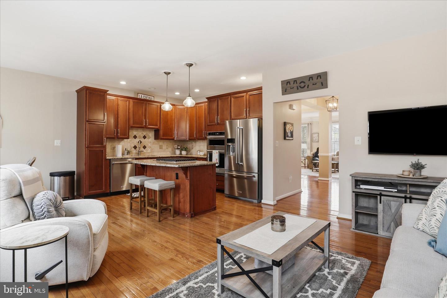 25524 CROSSFIELD DR, CHANTILLY, Virginia 20152, 3 Bedrooms Bedrooms, ,2 BathroomsBathrooms,Residential,For sale,25524 CROSSFIELD DR,VALO2117274 MLS # VALO2117274