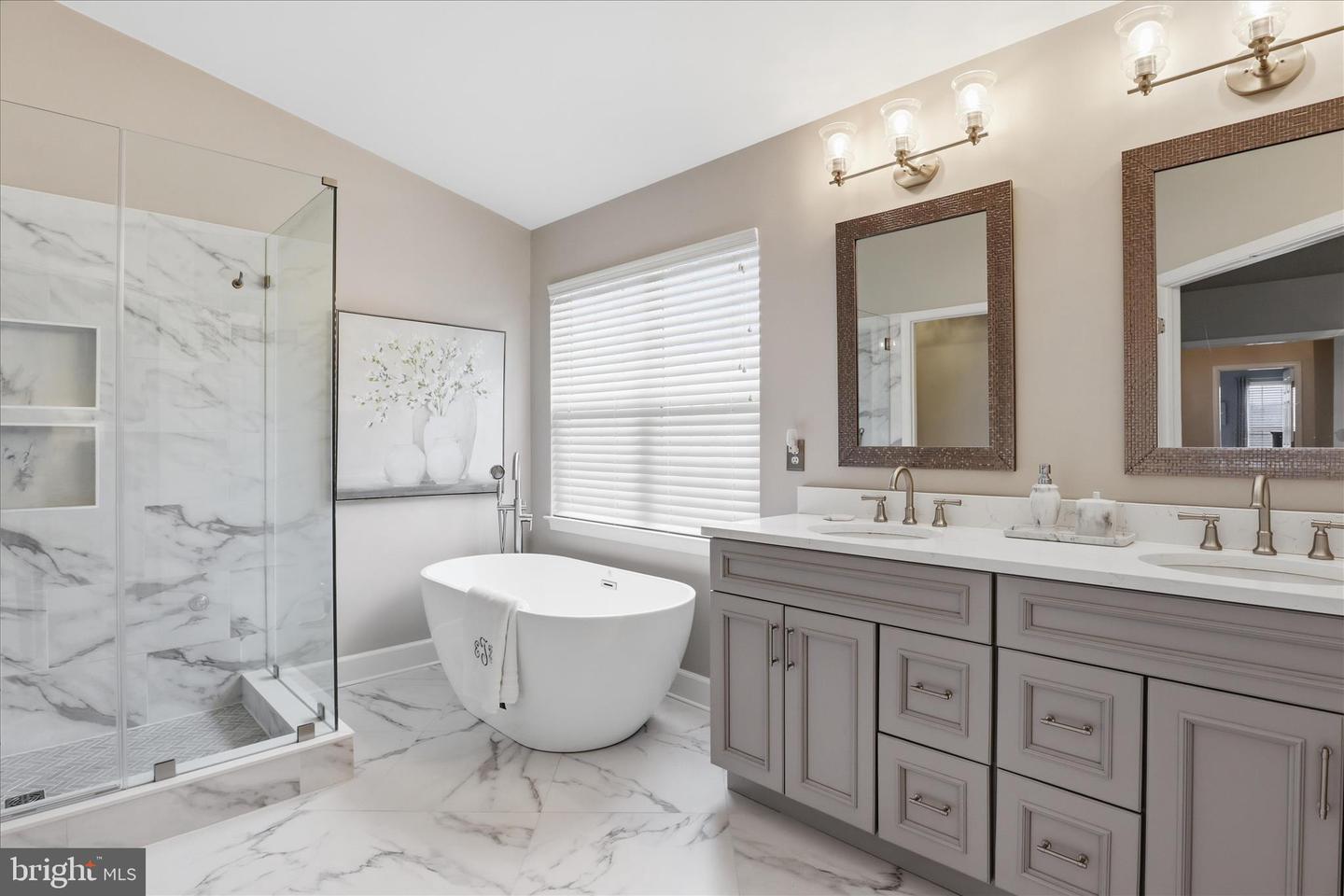 25524 CROSSFIELD DR, CHANTILLY, Virginia 20152, 3 Bedrooms Bedrooms, ,2 BathroomsBathrooms,Residential,For sale,25524 CROSSFIELD DR,VALO2117274 MLS # VALO2117274