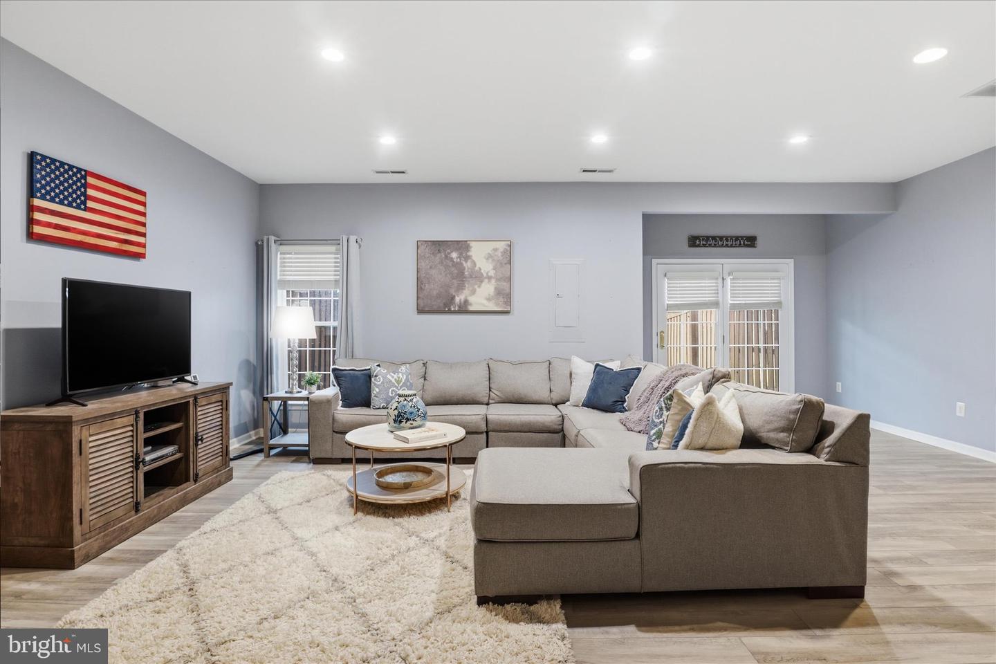 25524 CROSSFIELD DR, CHANTILLY, Virginia 20152, 3 Bedrooms Bedrooms, ,2 BathroomsBathrooms,Residential,For sale,25524 CROSSFIELD DR,VALO2117274 MLS # VALO2117274