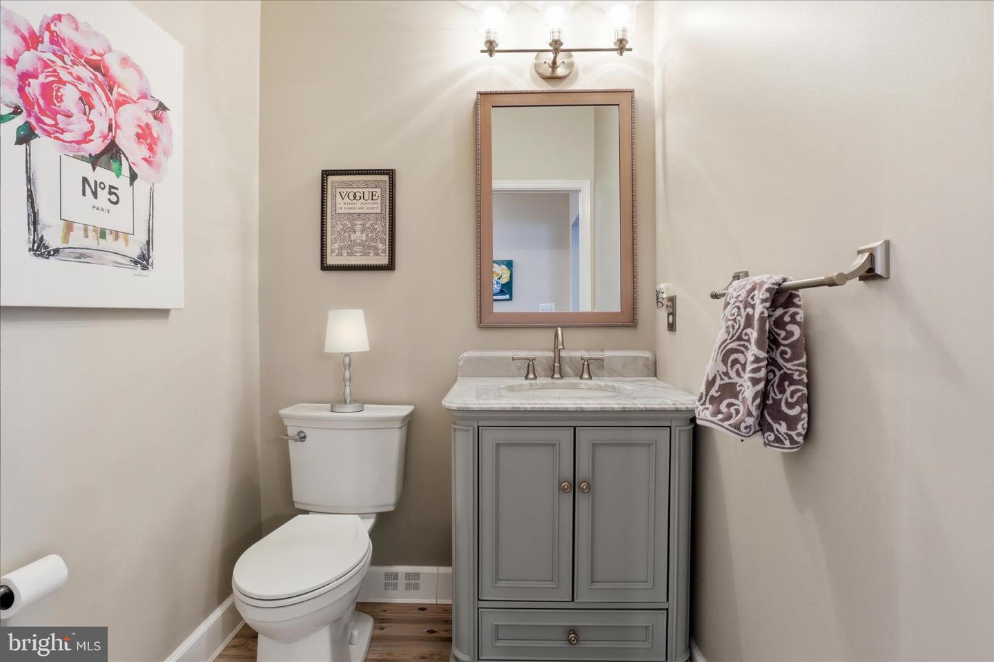 25524 CROSSFIELD DR, CHANTILLY, Virginia 20152, 3 Bedrooms Bedrooms, ,2 BathroomsBathrooms,Residential,For sale,25524 CROSSFIELD DR,VALO2117274 MLS # VALO2117274