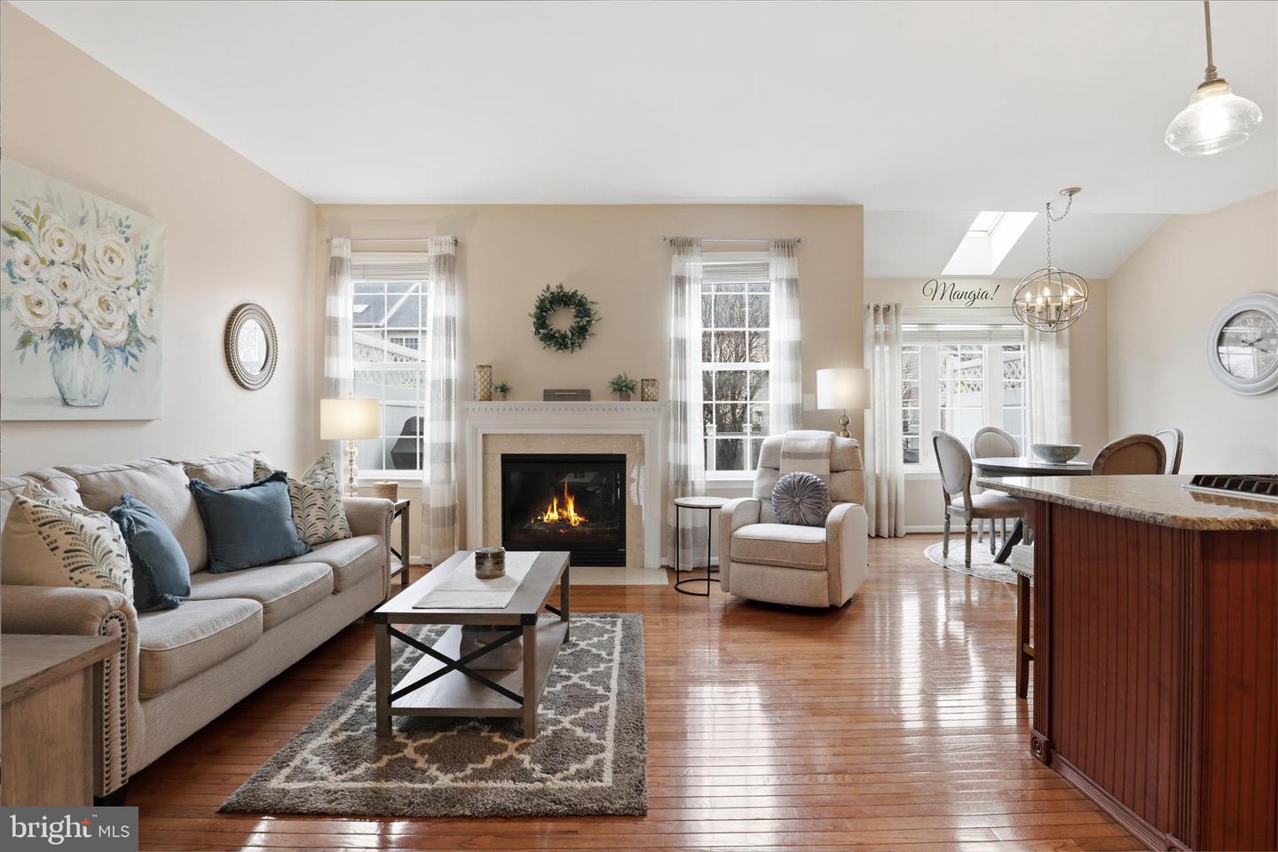 25524 CROSSFIELD DR, CHANTILLY, Virginia 20152, 3 Bedrooms Bedrooms, ,2 BathroomsBathrooms,Residential,For sale,25524 CROSSFIELD DR,VALO2117274 MLS # VALO2117274