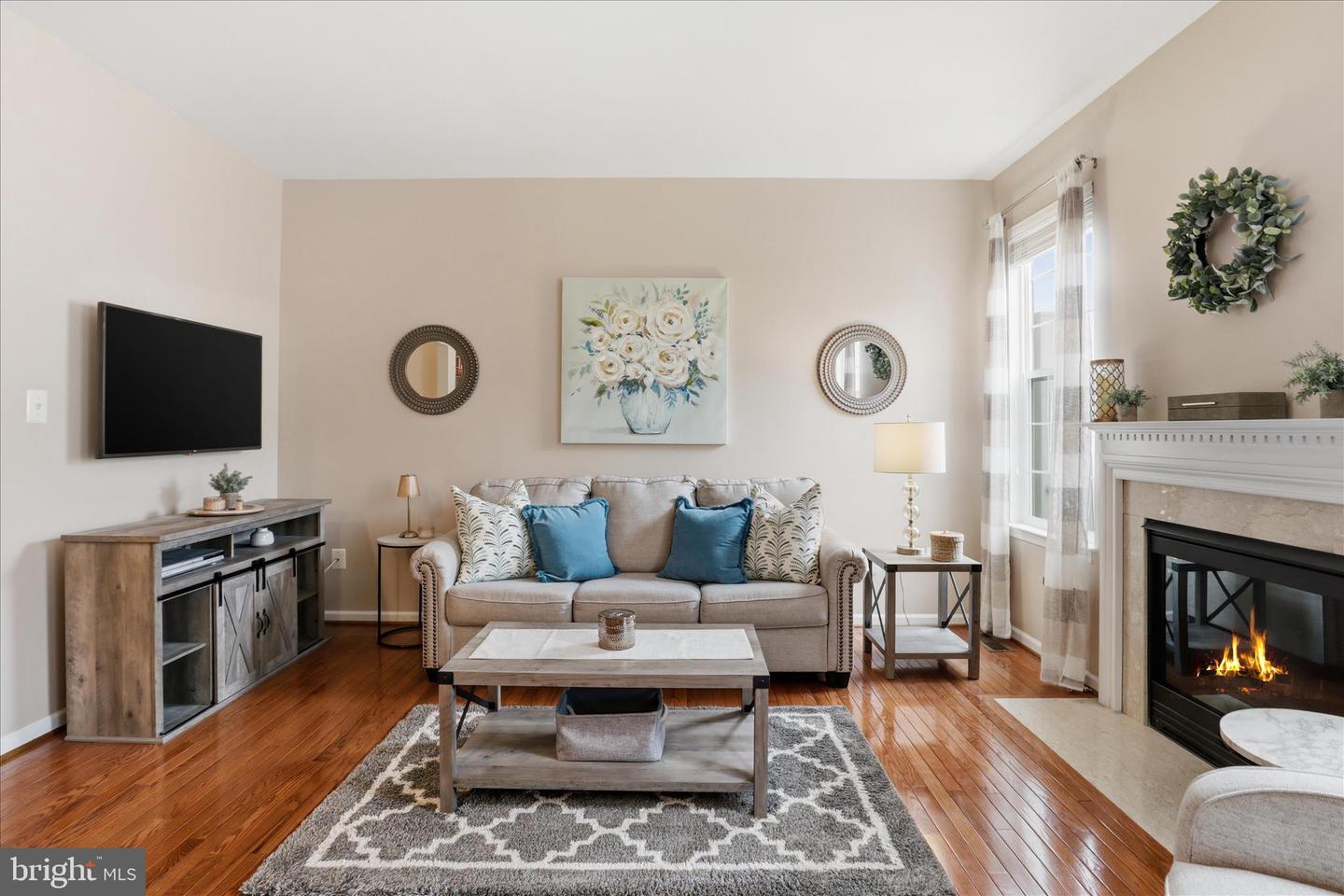 25524 CROSSFIELD DR, CHANTILLY, Virginia 20152, 3 Bedrooms Bedrooms, ,2 BathroomsBathrooms,Residential,For sale,25524 CROSSFIELD DR,VALO2117274 MLS # VALO2117274