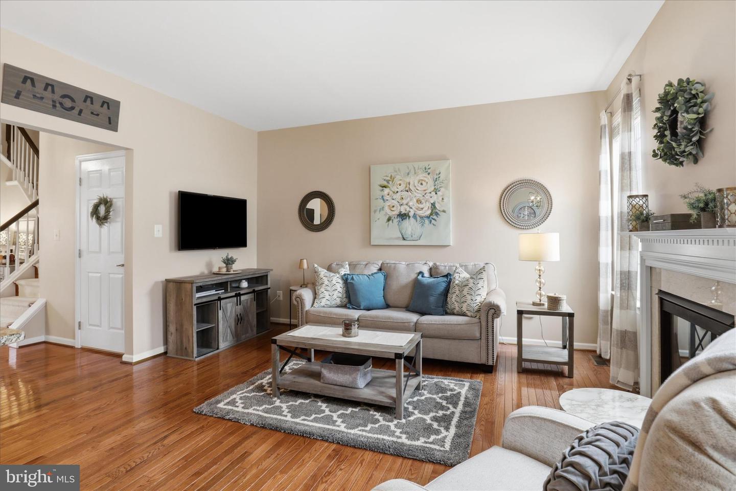 25524 CROSSFIELD DR, CHANTILLY, Virginia 20152, 3 Bedrooms Bedrooms, ,2 BathroomsBathrooms,Residential,For sale,25524 CROSSFIELD DR,VALO2117274 MLS # VALO2117274