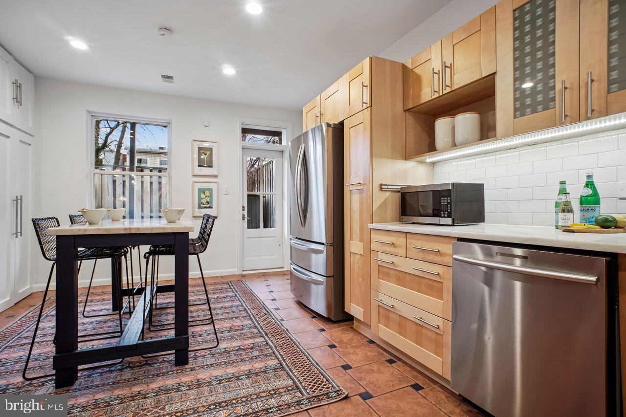 1227 DUNCAN PL NE, WASHINGTON, District Of Columbia 20002, 3 Bedrooms Bedrooms, ,2 BathroomsBathrooms,Residential,For sale,1227 DUNCAN PL NE,DCDC2248728 MLS # DCDC2248728