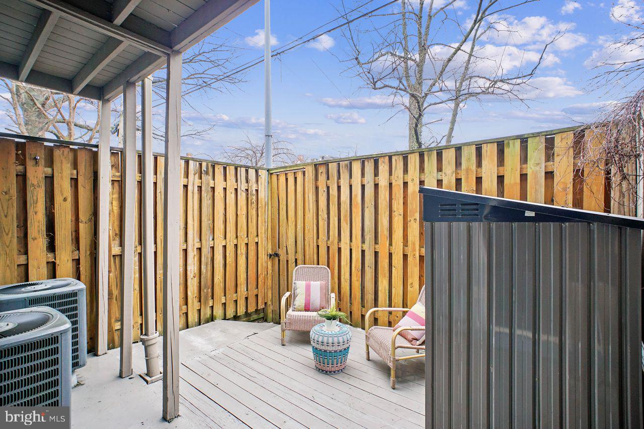 1227 DUNCAN PL NE, WASHINGTON, District Of Columbia 20002, 3 Bedrooms Bedrooms, ,2 BathroomsBathrooms,Residential,For sale,1227 DUNCAN PL NE,DCDC2248728 MLS # DCDC2248728