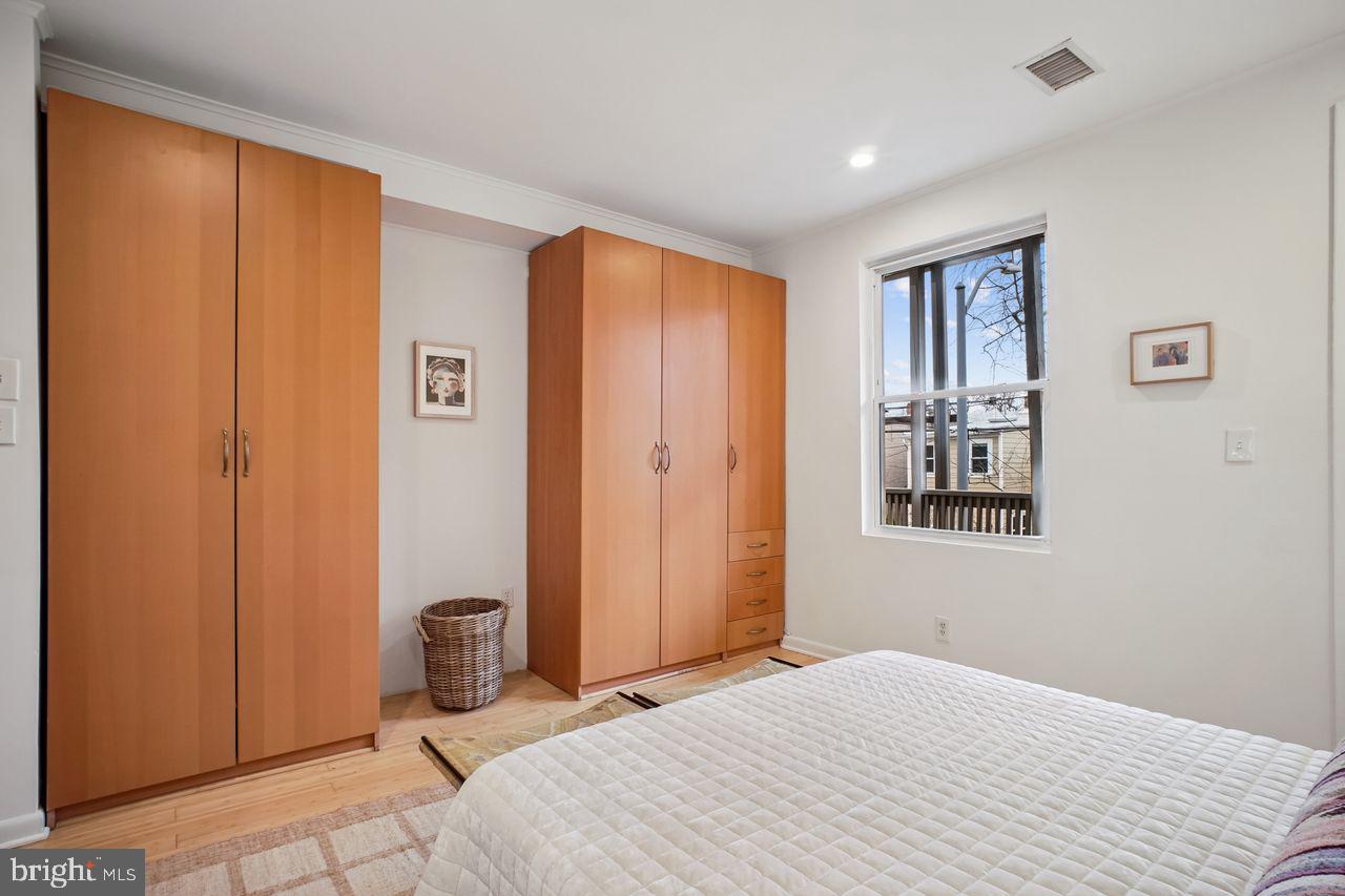 1227 DUNCAN PL NE, WASHINGTON, District Of Columbia 20002, 3 Bedrooms Bedrooms, ,2 BathroomsBathrooms,Residential,For sale,1227 DUNCAN PL NE,DCDC2248728 MLS # DCDC2248728