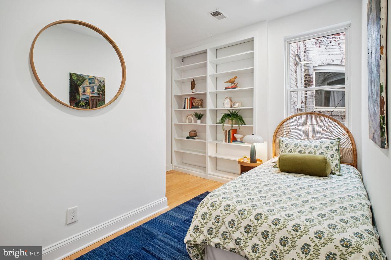 1227 DUNCAN PL NE, WASHINGTON, District Of Columbia 20002, 3 Bedrooms Bedrooms, ,2 BathroomsBathrooms,Residential,For sale,1227 DUNCAN PL NE,DCDC2248728 MLS # DCDC2248728