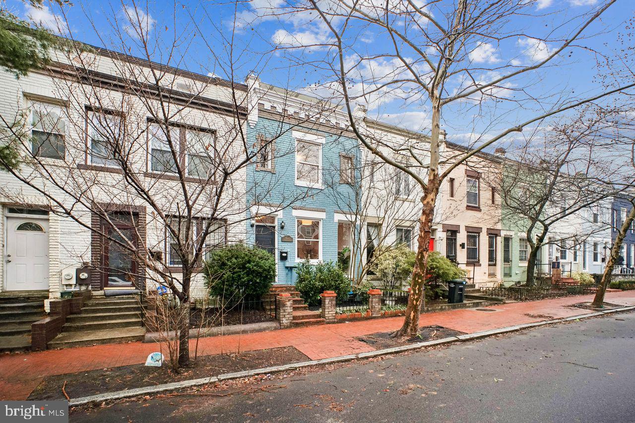 1227 DUNCAN PL NE, WASHINGTON, District Of Columbia 20002, 3 Bedrooms Bedrooms, ,2 BathroomsBathrooms,Residential,For sale,1227 DUNCAN PL NE,DCDC2248728 MLS # DCDC2248728