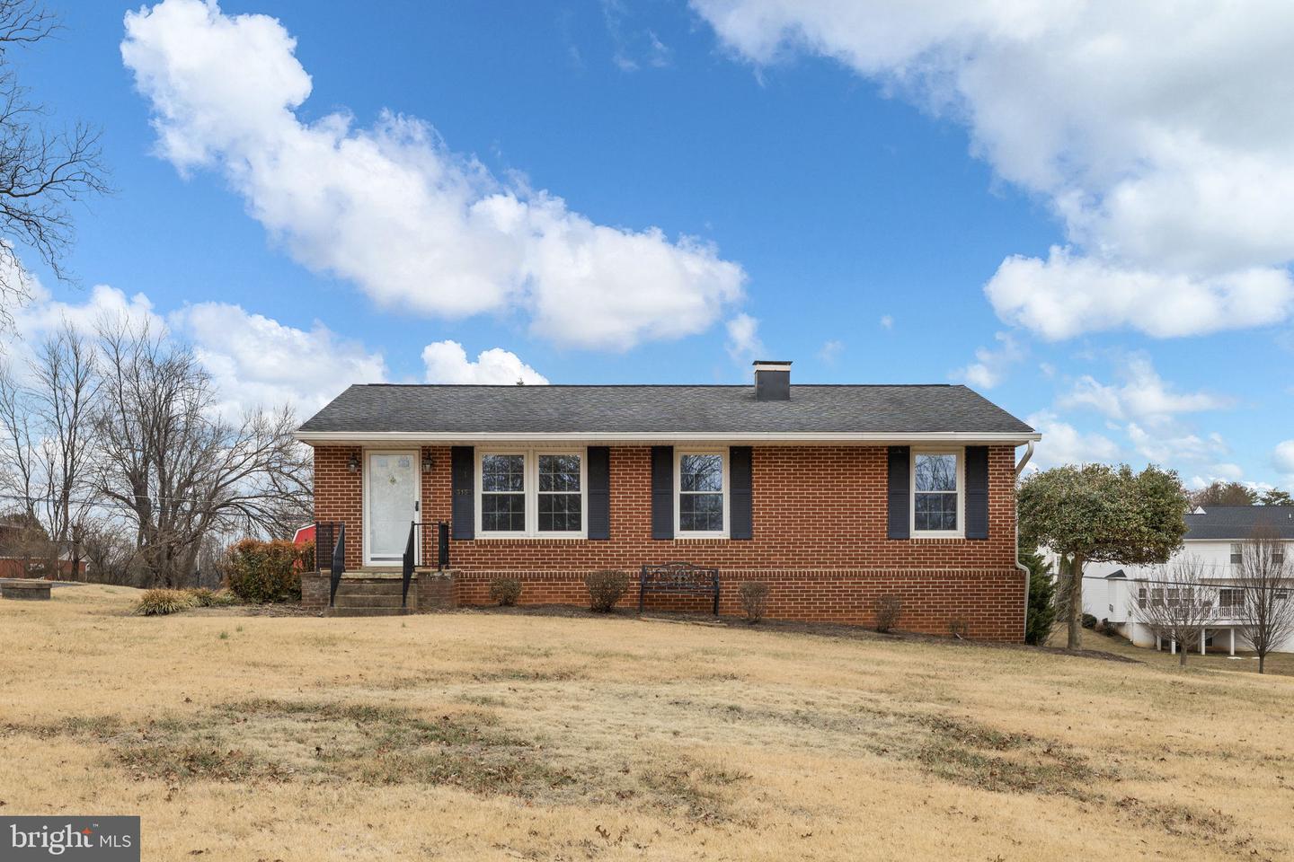 315 LESCO BLVD, CULPEPER, Virginia 22701, 3 Bedrooms Bedrooms, 8 Rooms Rooms,1 BathroomBathrooms,Residential,For sale,315 LESCO BLVD,VACU2012836 MLS # VACU2012836