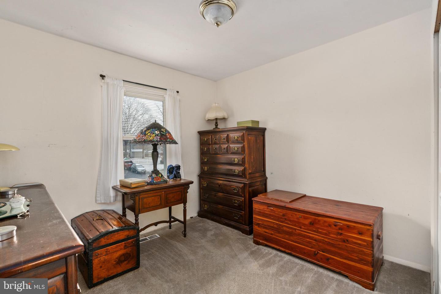 3304 WAVERLY DR, FREDERICKSBURG, Virginia 22407, 4 Bedrooms Bedrooms, ,2 BathroomsBathrooms,Residential,For sale,3304 WAVERLY DR,VASP2039720 MLS # VASP2039720