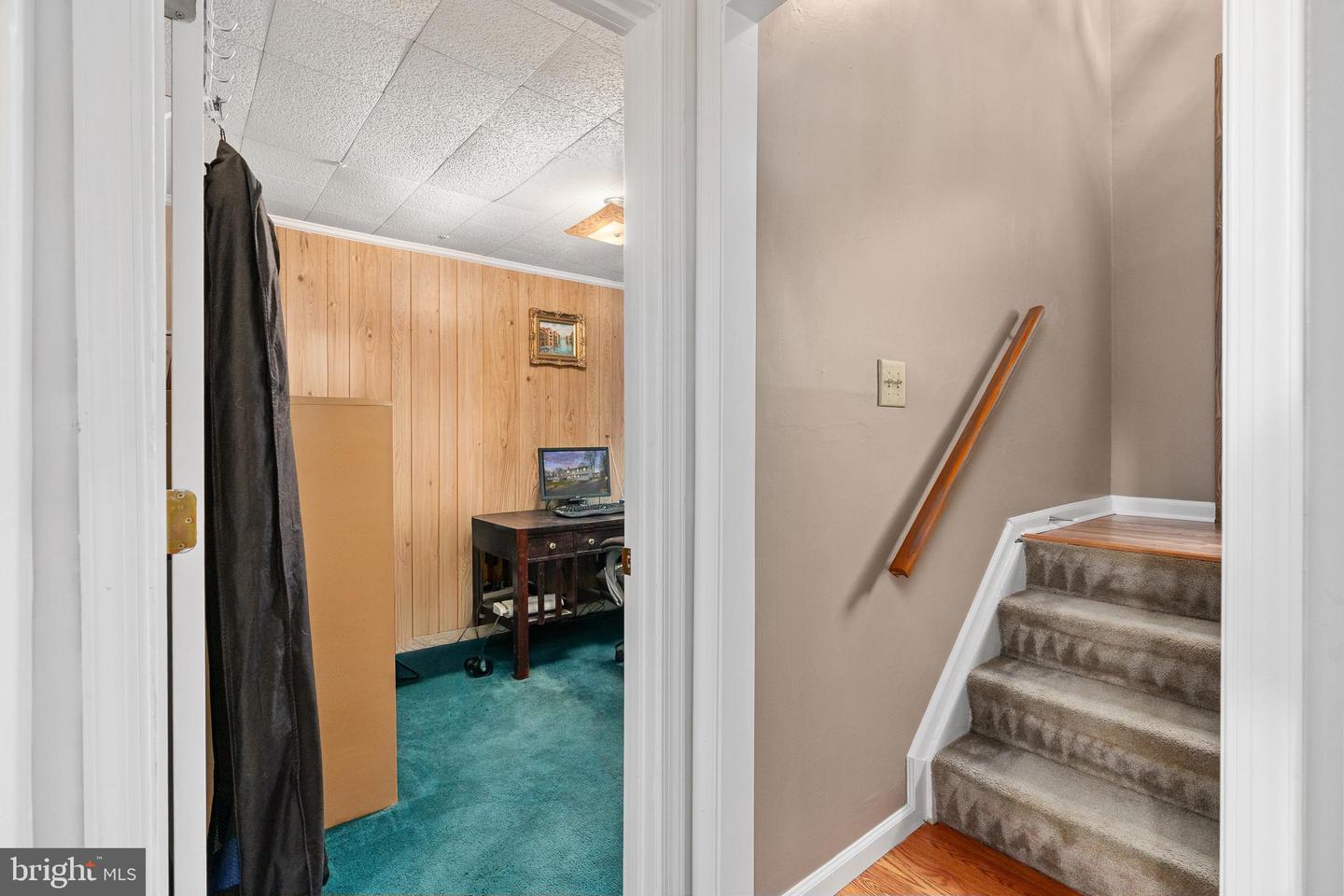 3304 WAVERLY DR, FREDERICKSBURG, Virginia 22407, 4 Bedrooms Bedrooms, ,2 BathroomsBathrooms,Residential,For sale,3304 WAVERLY DR,VASP2039720 MLS # VASP2039720