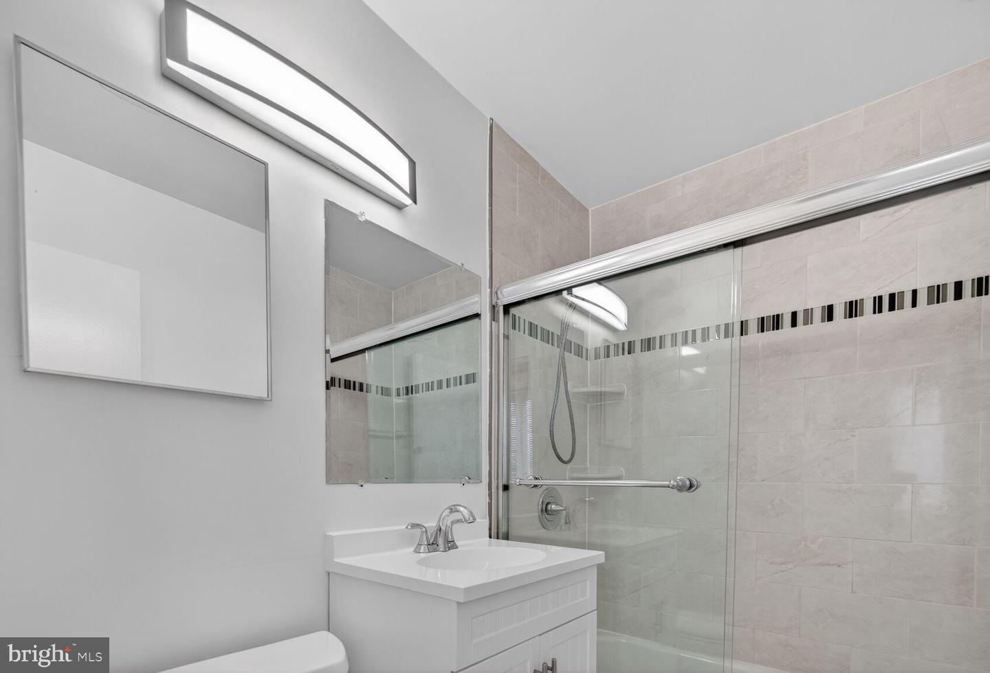 301 I ST SW #108, WASHINGTON, District Of Columbia 20024, 3 Bedrooms Bedrooms, ,2 BathroomsBathrooms,Residential,For sale,301 I ST SW #108,DCDC2248764 MLS # DCDC2248764