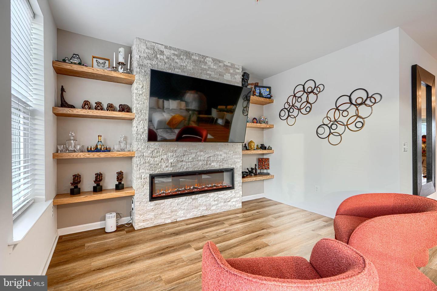 2596 NEABSCO COMMON PL, WOODBRIDGE, Virginia 22191, 3 Bedrooms Bedrooms, ,2 BathroomsBathrooms,Residential,For sale,2596 NEABSCO COMMON PL,VAPW2113698 MLS # VAPW2113698