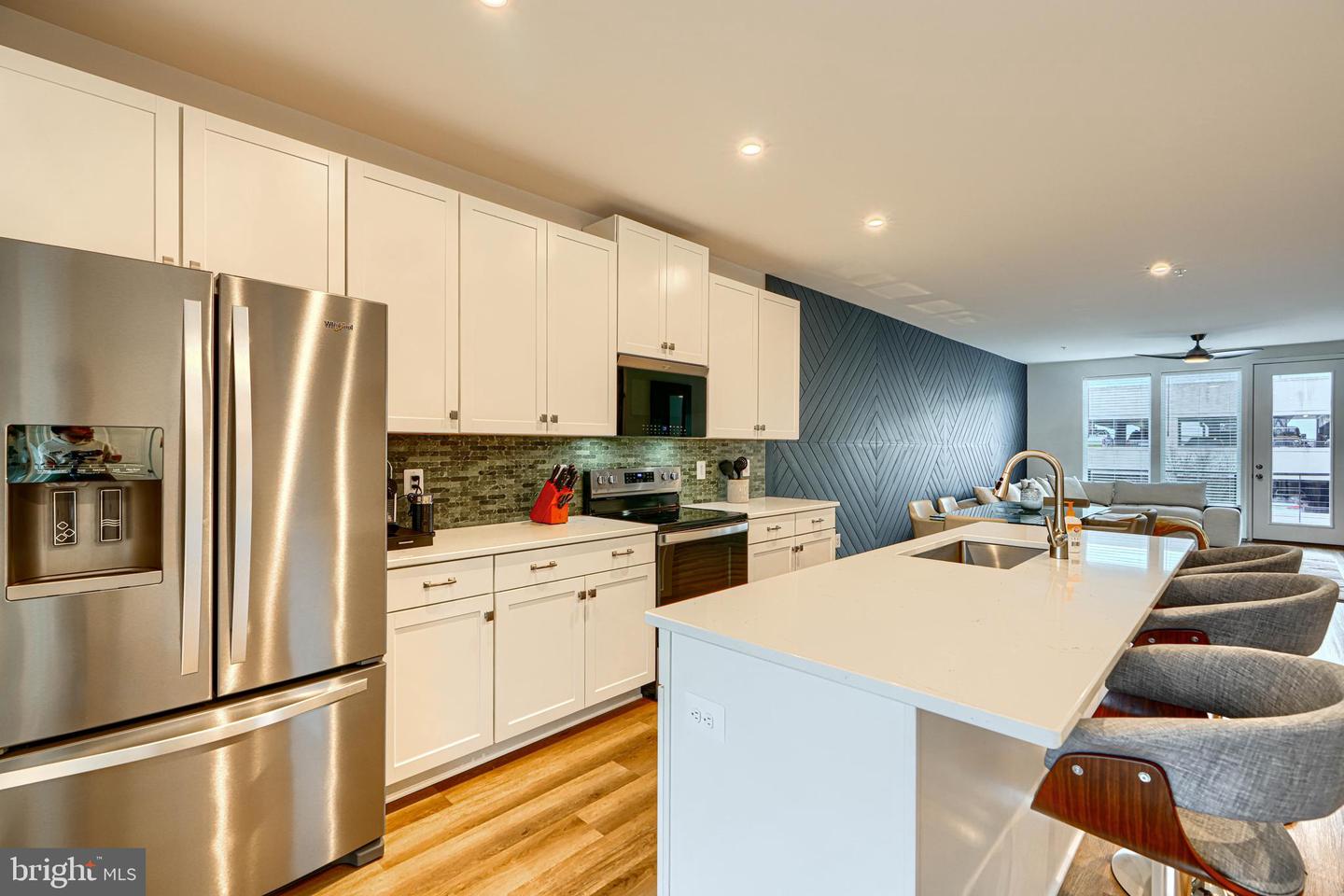 2596 NEABSCO COMMON PL, WOODBRIDGE, Virginia 22191, 3 Bedrooms Bedrooms, ,2 BathroomsBathrooms,Residential,For sale,2596 NEABSCO COMMON PL,VAPW2113698 MLS # VAPW2113698