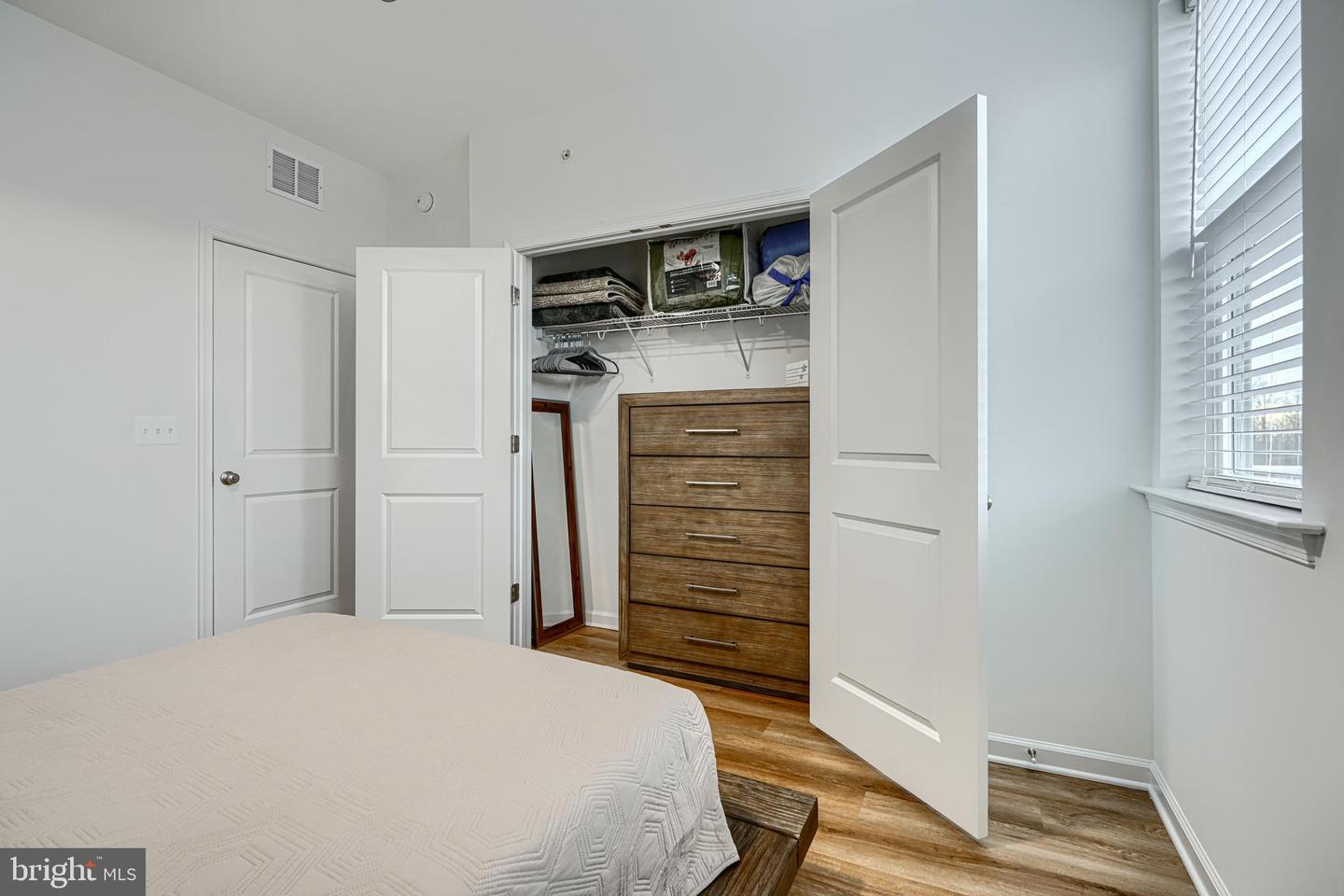 2596 NEABSCO COMMON PL, WOODBRIDGE, Virginia 22191, 3 Bedrooms Bedrooms, ,2 BathroomsBathrooms,Residential,For sale,2596 NEABSCO COMMON PL,VAPW2113698 MLS # VAPW2113698