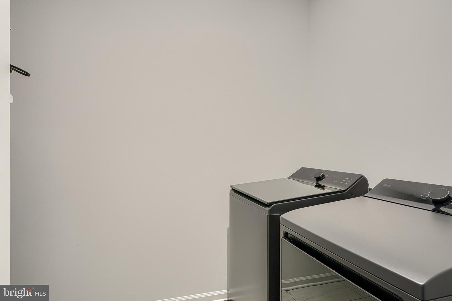 2596 NEABSCO COMMON PL, WOODBRIDGE, Virginia 22191, 3 Bedrooms Bedrooms, ,2 BathroomsBathrooms,Residential,For sale,2596 NEABSCO COMMON PL,VAPW2113698 MLS # VAPW2113698