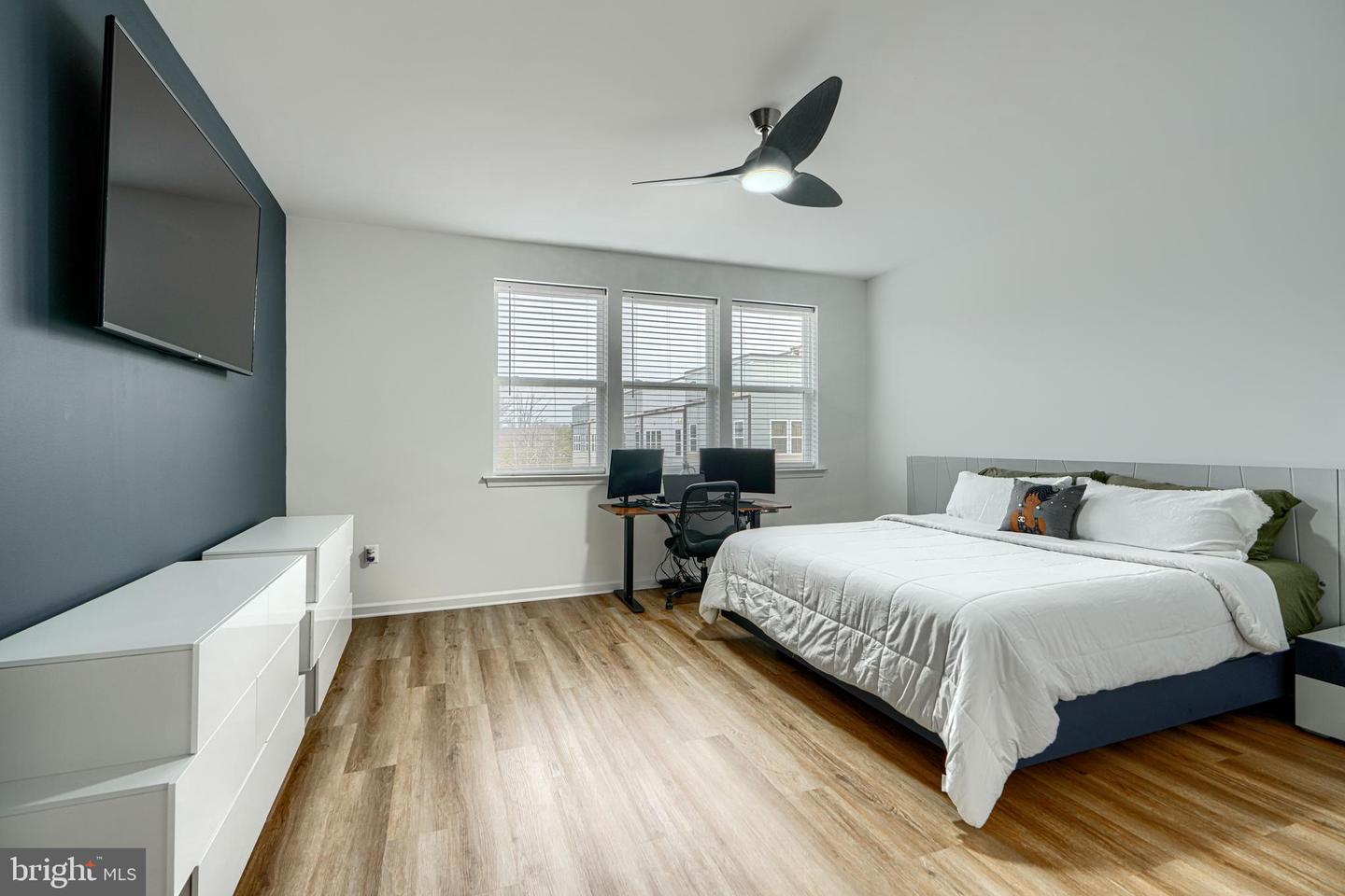 2596 NEABSCO COMMON PL, WOODBRIDGE, Virginia 22191, 3 Bedrooms Bedrooms, ,2 BathroomsBathrooms,Residential,For sale,2596 NEABSCO COMMON PL,VAPW2113698 MLS # VAPW2113698