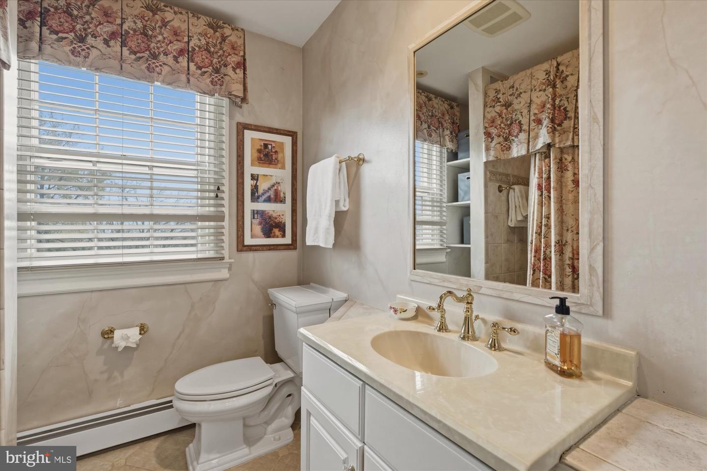 6108 VERNON TERRACE, ALEXANDRIA, Virginia 22307, 6 Bedrooms Bedrooms, 14 Rooms Rooms,4 BathroomsBathrooms,Residential,For sale,6108 VERNON TERRACE,VAFX2293918 MLS # VAFX2293918