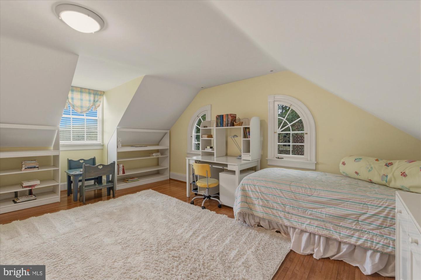 6108 VERNON TERRACE, ALEXANDRIA, Virginia 22307, 6 Bedrooms Bedrooms, 14 Rooms Rooms,4 BathroomsBathrooms,Residential,For sale,6108 VERNON TERRACE,VAFX2293918 MLS # VAFX2293918