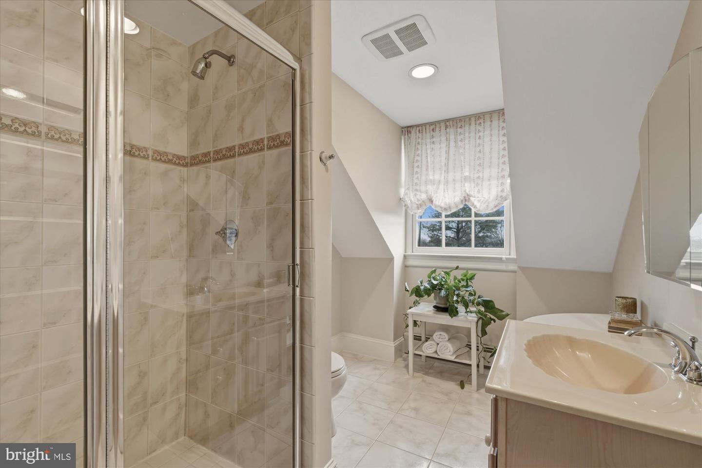 6108 VERNON TERRACE, ALEXANDRIA, Virginia 22307, 6 Bedrooms Bedrooms, 14 Rooms Rooms,4 BathroomsBathrooms,Residential,For sale,6108 VERNON TERRACE,VAFX2293918 MLS # VAFX2293918