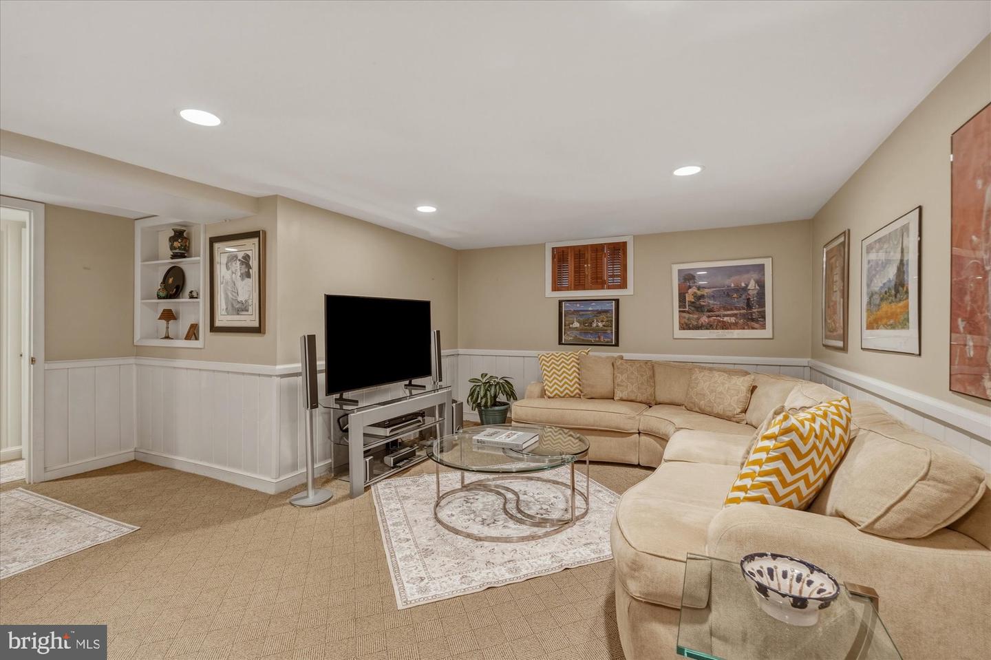 6108 VERNON TERRACE, ALEXANDRIA, Virginia 22307, 6 Bedrooms Bedrooms, 14 Rooms Rooms,4 BathroomsBathrooms,Residential,For sale,6108 VERNON TERRACE,VAFX2293918 MLS # VAFX2293918