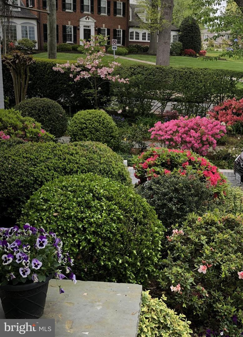 6108 VERNON TERRACE, ALEXANDRIA, Virginia 22307, 6 Bedrooms Bedrooms, 14 Rooms Rooms,4 BathroomsBathrooms,Residential,For sale,6108 VERNON TERRACE,VAFX2293918 MLS # VAFX2293918