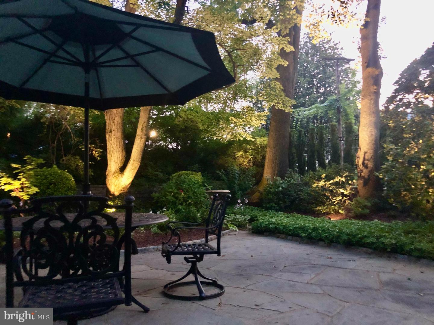 6108 VERNON TERRACE, ALEXANDRIA, Virginia 22307, 6 Bedrooms Bedrooms, 14 Rooms Rooms,4 BathroomsBathrooms,Residential,For sale,6108 VERNON TERRACE,VAFX2293918 MLS # VAFX2293918