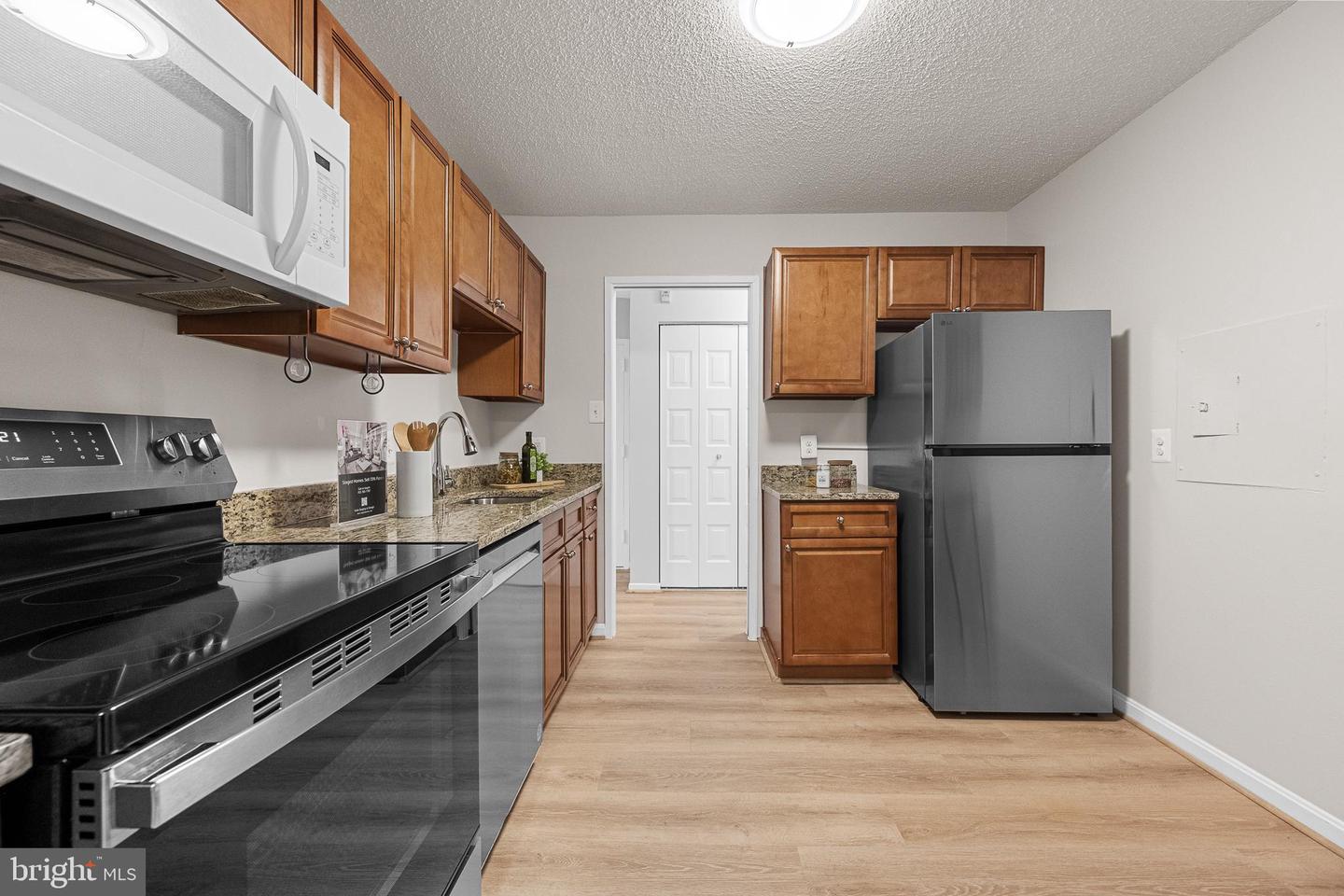 2300 PIMMIT DR #112, FALLS CHURCH, Virginia 22043, 2 Bedrooms Bedrooms, 5 Rooms Rooms,2 BathroomsBathrooms,Residential,For sale,2300 PIMMIT DR #112,VAFX2293936 MLS # VAFX2293936