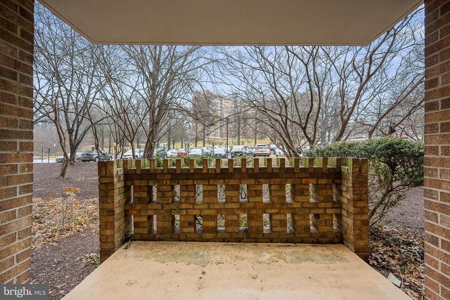 2300 PIMMIT DR #112, FALLS CHURCH, Virginia 22043, 2 Bedrooms Bedrooms, 5 Rooms Rooms,2 BathroomsBathrooms,Residential,For sale,2300 PIMMIT DR #112,VAFX2293936 MLS # VAFX2293936