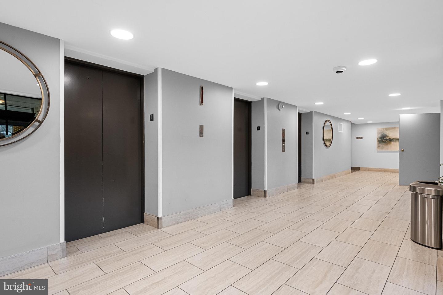 2300 PIMMIT DR #112, FALLS CHURCH, Virginia 22043, 2 Bedrooms Bedrooms, 5 Rooms Rooms,2 BathroomsBathrooms,Residential,For sale,2300 PIMMIT DR #112,VAFX2293936 MLS # VAFX2293936