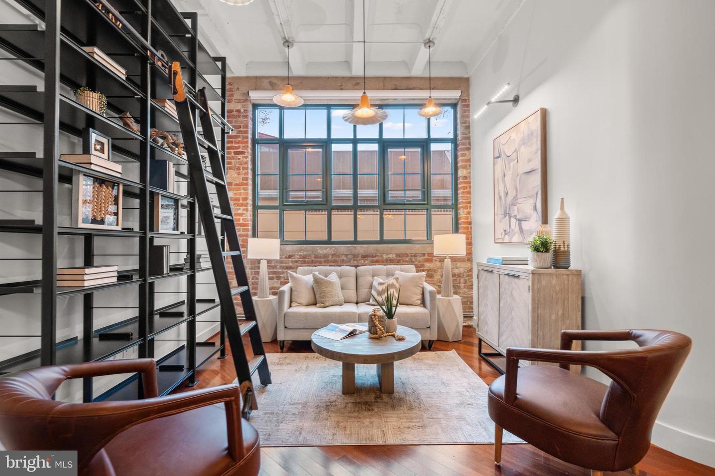 1701 KALORAMA RD NW #207, WASHINGTON, District Of Columbia 20009, 2 Bedrooms Bedrooms, ,1 BathroomBathrooms,Residential,For sale,1701 KALORAMA RD NW #207,DCDC2248926 MLS # DCDC2248926