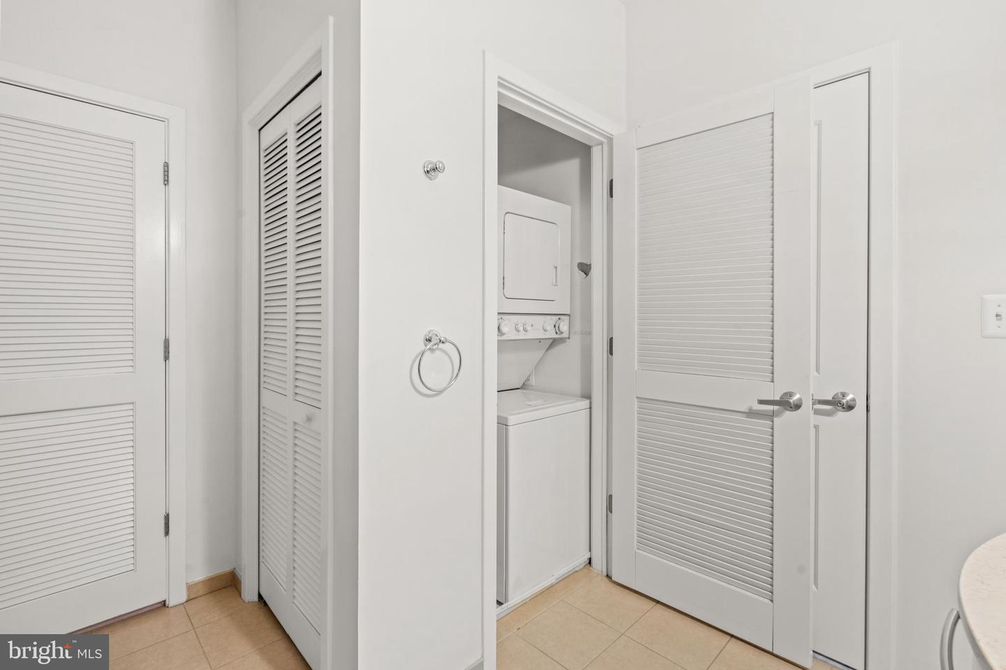 1701 KALORAMA RD NW #207, WASHINGTON, District Of Columbia 20009, 2 Bedrooms Bedrooms, ,1 BathroomBathrooms,Residential,For sale,1701 KALORAMA RD NW #207,DCDC2248926 MLS # DCDC2248926