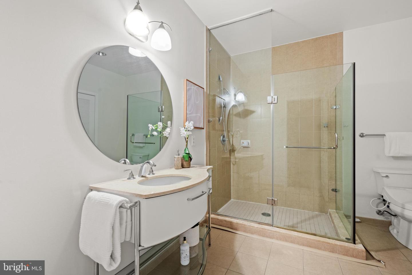 1701 KALORAMA RD NW #207, WASHINGTON, District Of Columbia 20009, 2 Bedrooms Bedrooms, ,1 BathroomBathrooms,Residential,For sale,1701 KALORAMA RD NW #207,DCDC2248926 MLS # DCDC2248926