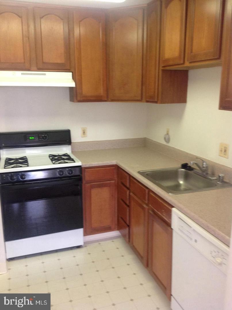 1631 GAINESVILLE ST SE #301, WASHINGTON, District Of Columbia 20020, 2 Bedrooms Bedrooms, ,1 BathroomBathrooms,Residential,For sale,1631 GAINESVILLE ST SE #301,DCDC2248932 MLS # DCDC2248932