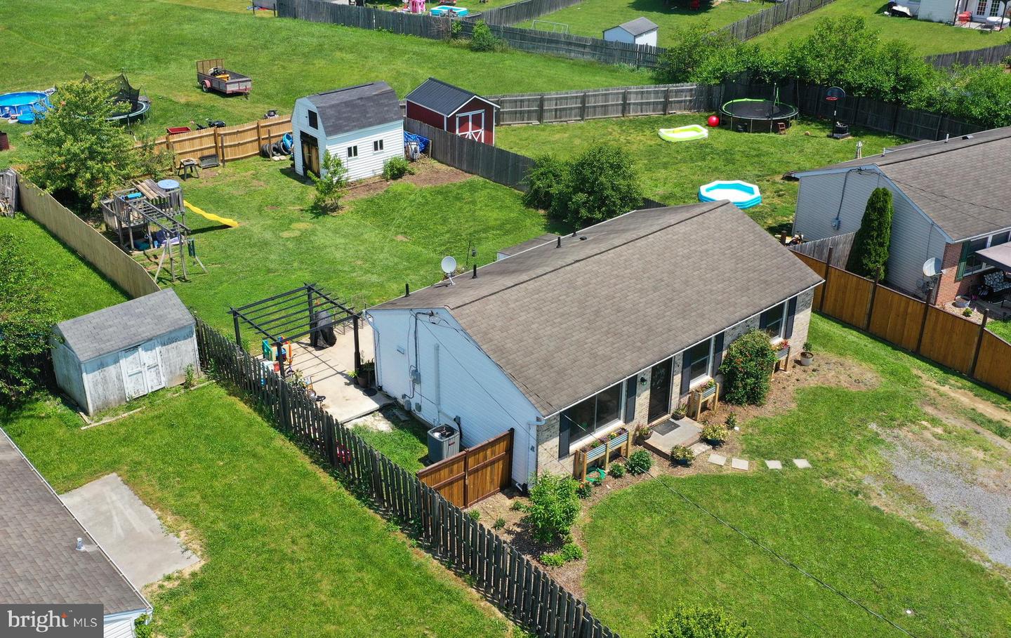 114 GREEN PARK DR, WINCHESTER, Virginia 22602, 3 Bedrooms Bedrooms, ,1 BathroomBathrooms,Residential,For sale,114 GREEN PARK DR,VAFV2039950 MLS # VAFV2039950