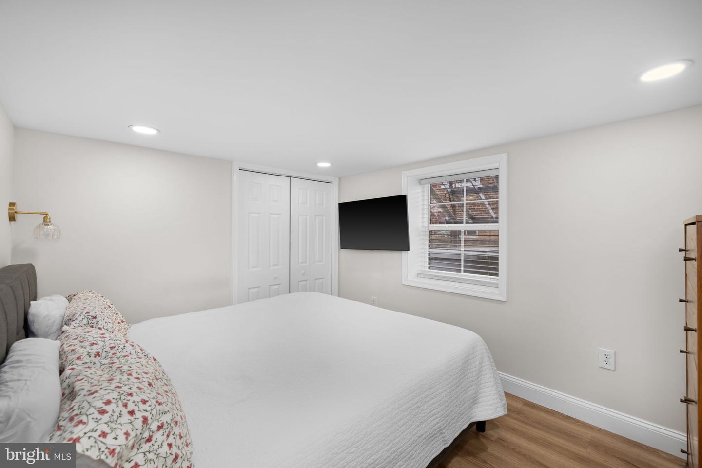 2205 E RANDOLPH AVE, ALEXANDRIA, Virginia 22301, 3 Bedrooms Bedrooms, ,2 BathroomsBathrooms,Residential,For sale,2205 E RANDOLPH AVE,VAAX2054788 MLS # VAAX2054788